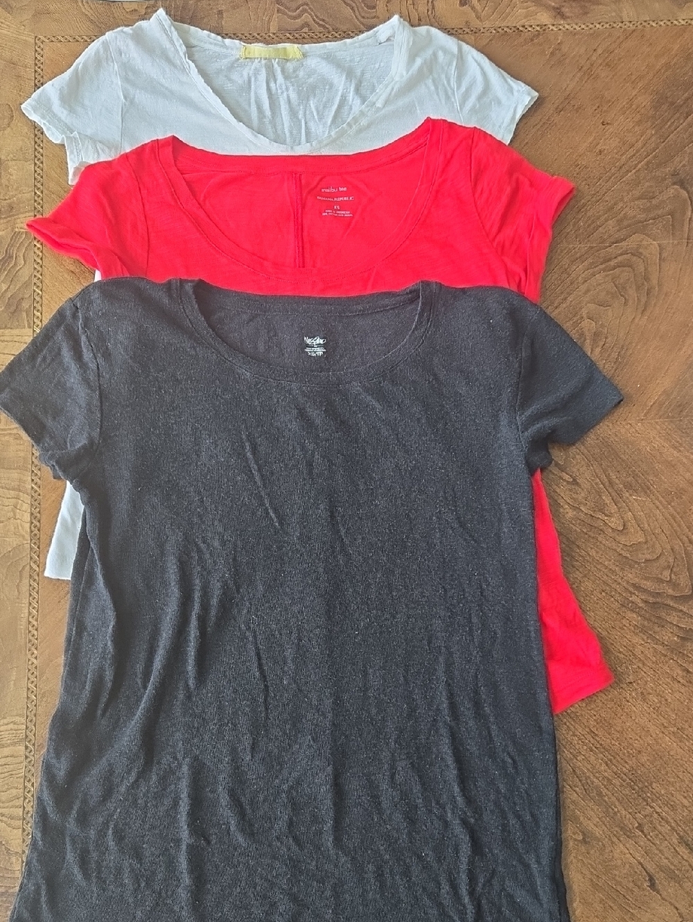 Banana Republic, Loft & Mossimo Short Sleeve Tee Trio in Black, Red, White